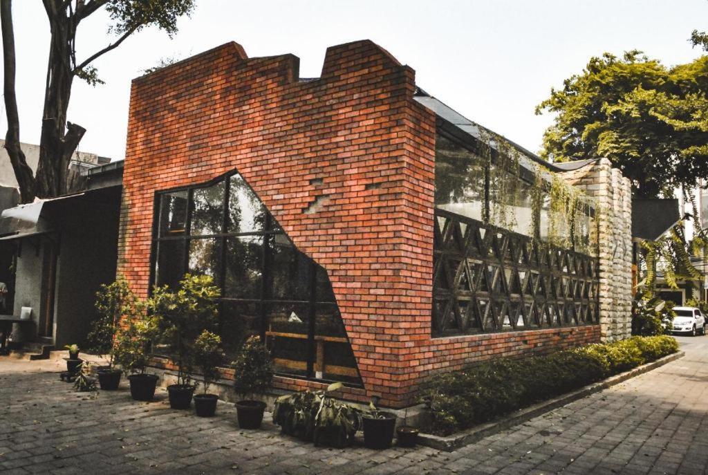 Hotel Grandhika Iskandarsyah Giacarta Esterno foto
