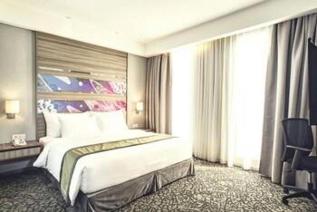 Hotel Grandhika Iskandarsyah Giacarta Esterno foto