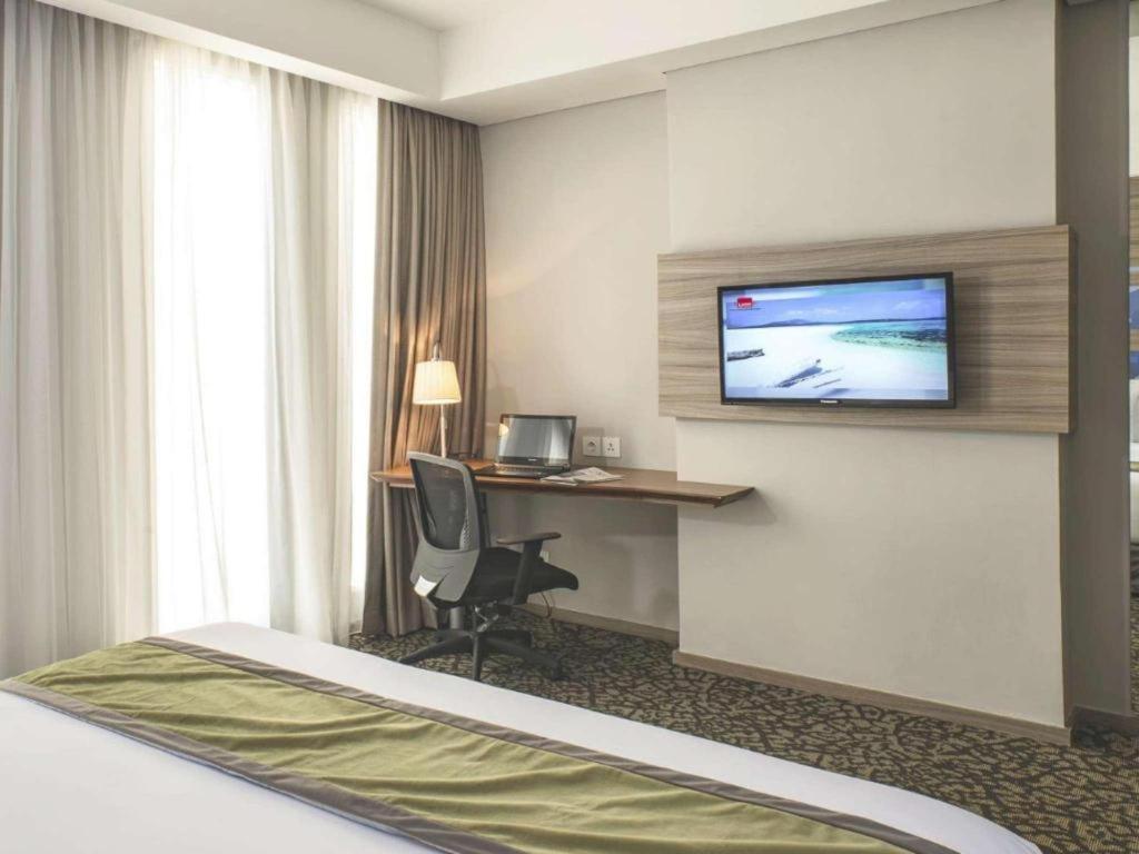 Hotel Grandhika Iskandarsyah Giacarta Esterno foto